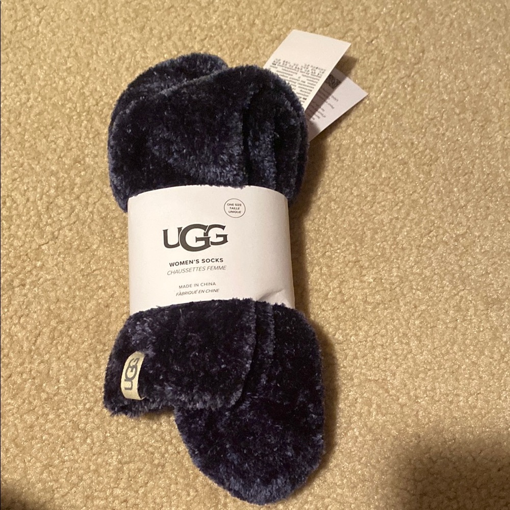 UGG Women's Cozy Socks in Navy